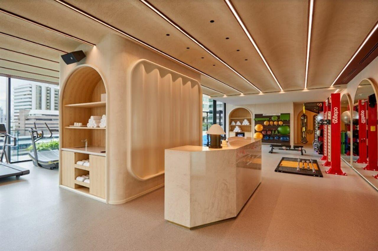 The Standard, Bangkok Mahanakhon Esterno foto The gym at The Standard, East Village